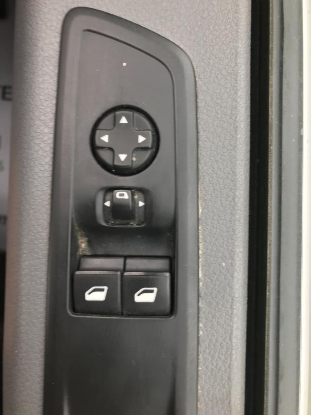 2021 Vauxhall Vivaro 2900 1.5D 100Ps Dynamic H1 Van (DS21ZKR) Image 31