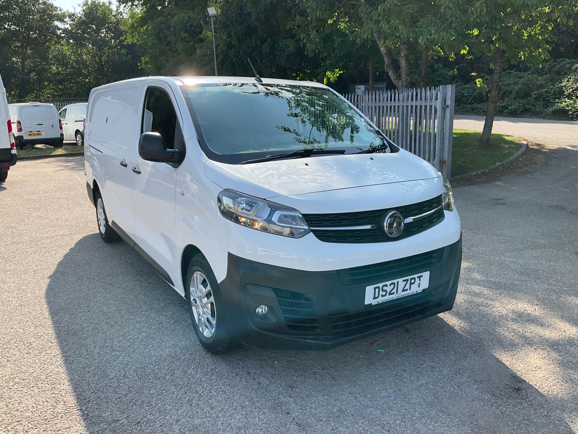 2021 Vauxhall Vivaro 2900 1.5D 100Ps Dynamic H1 Van (DS21ZPT)