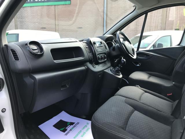 2017 Vauxhall Vivaro 2900 L2 H1 1.6CDTI 120PS SPORTIVE EURO 6 (DS67CFG) Thumbnail 15