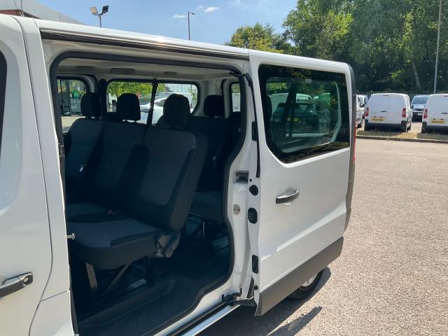 2018 Vauxhall Vivaro 2900 1.6Cdti 120Ps H1 Kombi 9 Seater (Mini Bus) (DS68FSA) Image 8