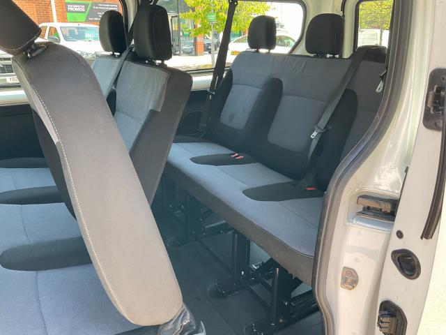 2018 Vauxhall Vivaro 2900 1.6Cdti 120Ps H1 Kombi 9 Seater (Mini Bus) (DS68FSA) Image 11