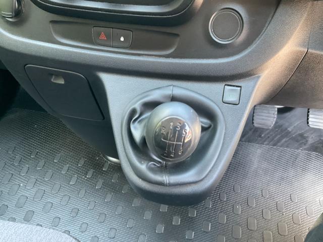 2018 Vauxhall Vivaro 2900 1.6Cdti 120Ps H1 Kombi 9 Seater (Mini Bus) (DS68FSA) Image 26