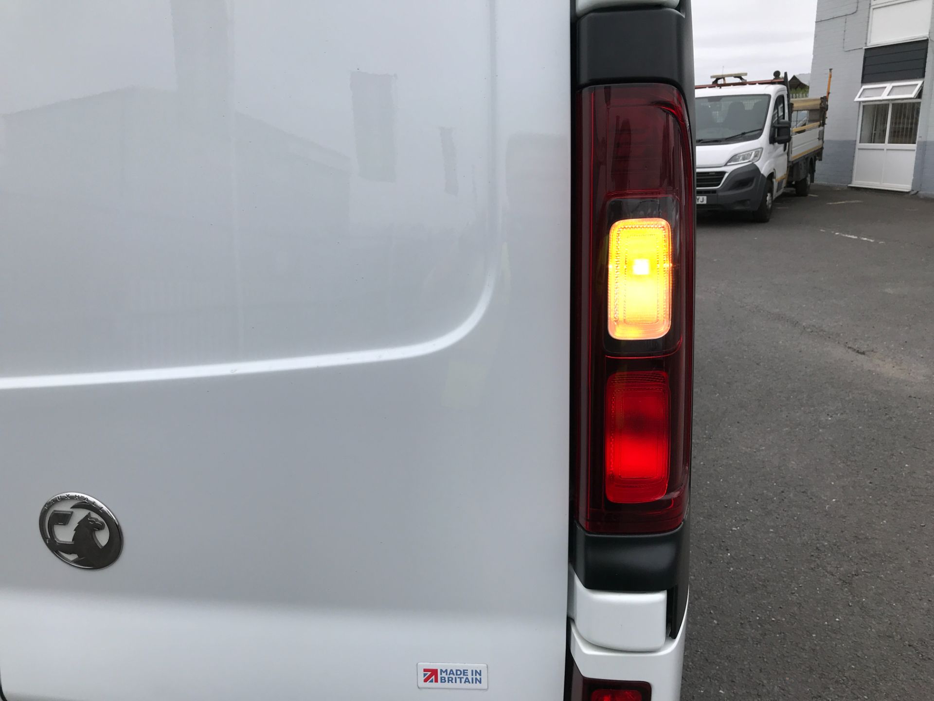 2018 Vauxhall Vivaro 2900 L2 H1 1.6CDTI 120PS SPORTIVE EURO 6 (DS68FSK) Thumbnail 34