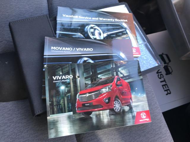 2018 Vauxhall Vivaro 2900 L2 H1  1.6CDTI 120PS 9 SEAT MINIBUS EURO 6 (DS68FWP) Image 30