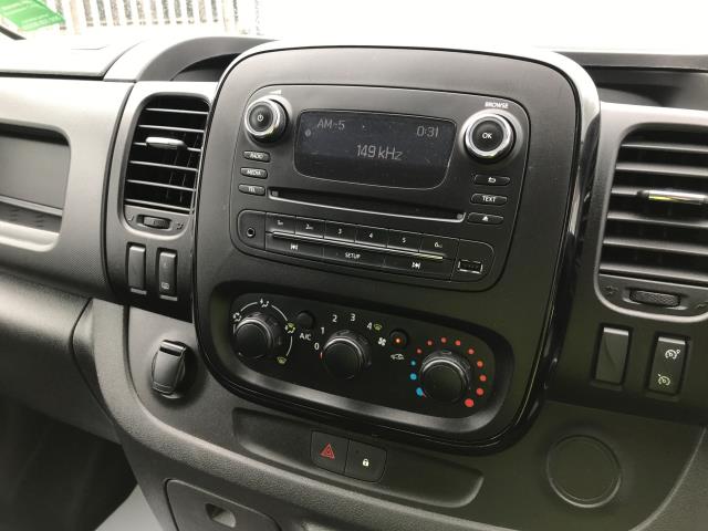 2018 Vauxhall Vivaro 2900 L2 H1 1.6CDTI 120PS SPORTIVE EURO 6 (DS68JOJ) Thumbnail 10