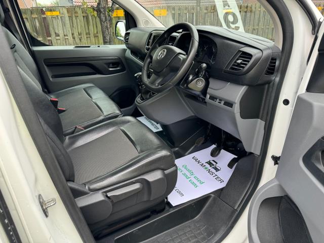 2019 Vauxhall Vivaro 2900 1.5D 100Ps Sportive H1 Van (DS69AOD) Thumbnail 10