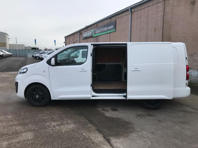 2019 Vauxhall Vivaro 2900 L2 H1 1.5D 100PS SPORTIVE EURO 6 (DS69SUX) Image 10