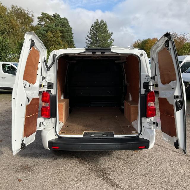 2019 Vauxhall Vivaro 2900 1.5D 100Ps Sportive H1 Van (DS69SWJ) Image 12