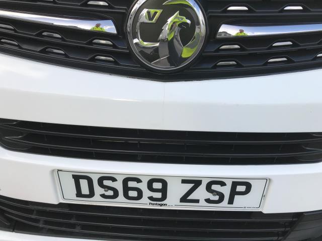 2019 Vauxhall Vivaro 3100 L2 H1 2.0CDTI SPORTIVE 120PS EURO 6 *NO VAT* (DS69ZSP) Image 31