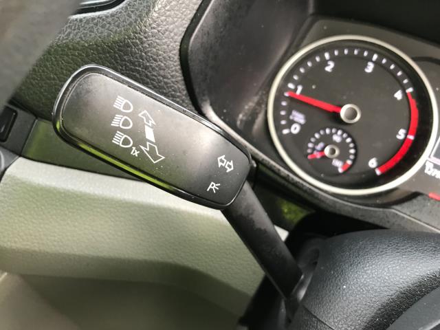 2021 Volkswagen Crafter CR35 13FT 6 LUTON 140PS STARTLINE EURO 6 TAIL LIFT  (DS70FVO) Image 34