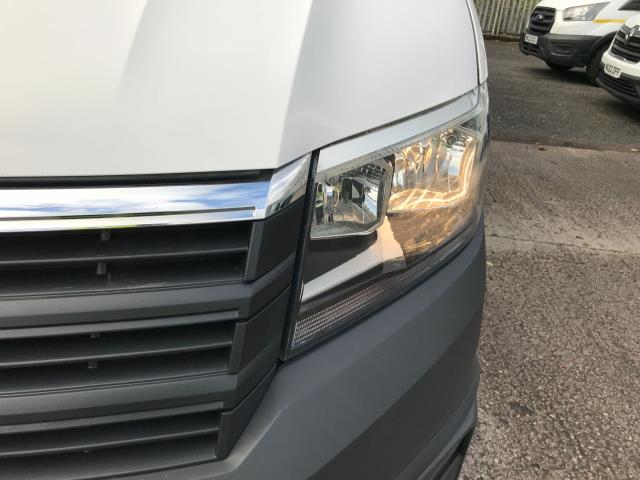 2021 Volkswagen Crafter CR35 13FT 6 LUTON 140PS STARTLINE EURO 6 TAIL LIFT  (DS70FVO) Image 42