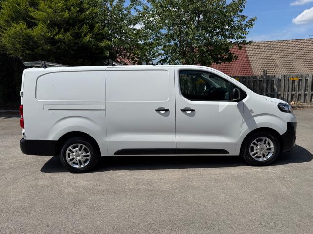 2020 Vauxhall Vivaro 2900 1.5D 100Ps Dynamic L2 H1 Van (DS70JKK) Image 10