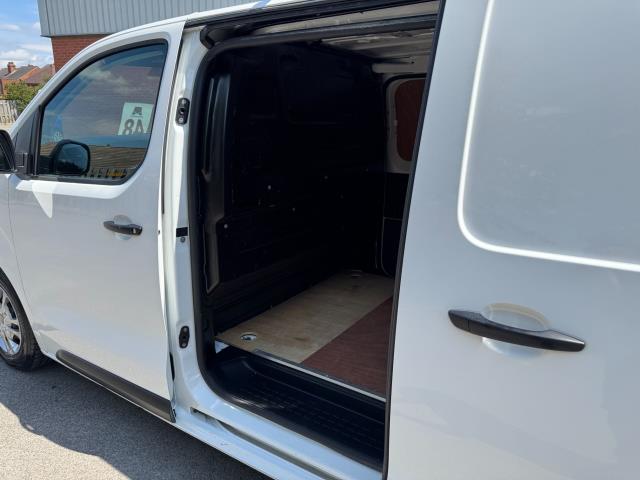 2020 Vauxhall Vivaro 2900 1.5D 100Ps Dynamic L2 H1 Van (DS70JKK) Image 41