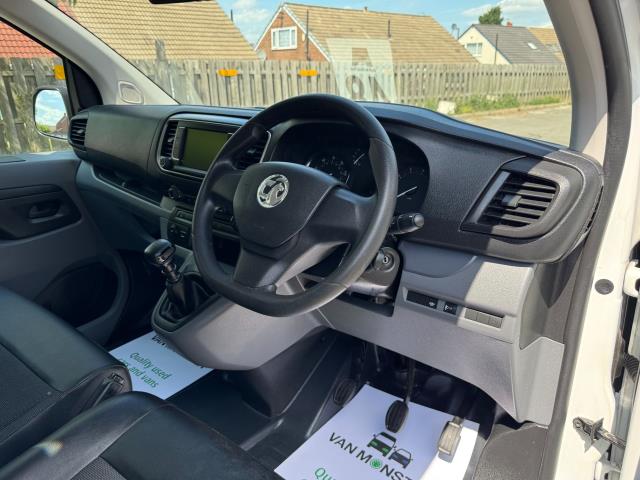 2020 Vauxhall Vivaro 2900 1.5D 100Ps Dynamic L2 H1 Van (DS70JKK) Image 14