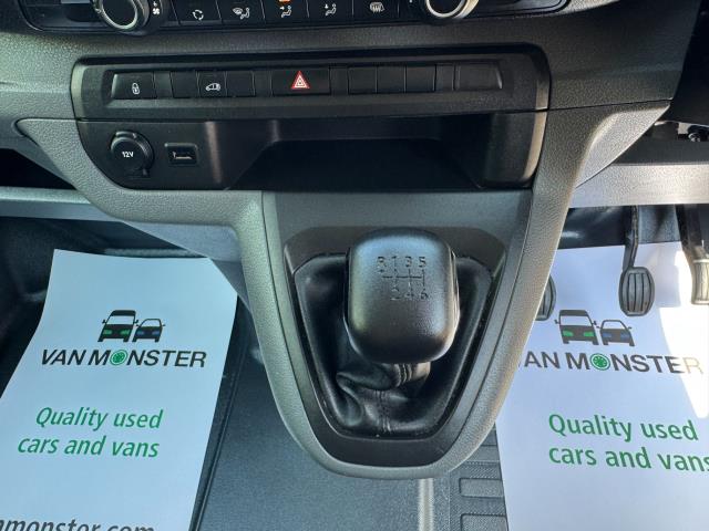 2020 Vauxhall Vivaro 2900 1.5D 100Ps Dynamic L2 H1 Van (DS70JKK) Image 29