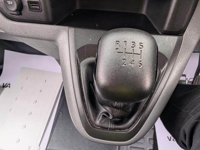 2020 Vauxhall Vivaro 2900 1.5D 100Ps Dynamic H1 Van (DS70JTX) Image 26