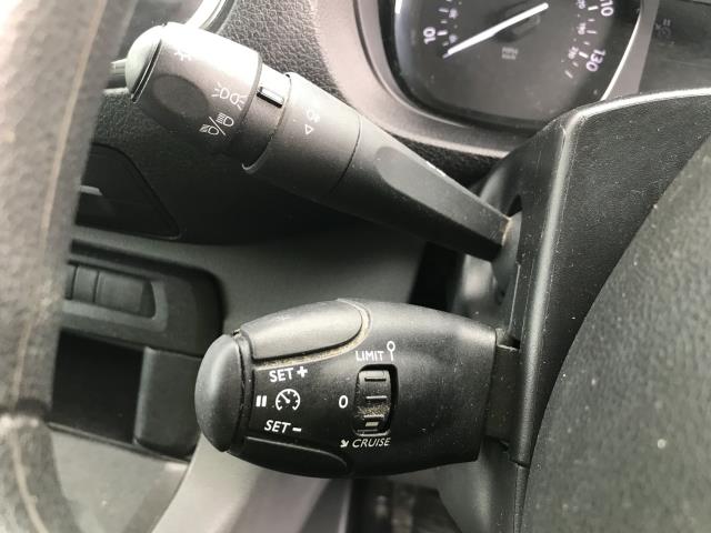 2020 Vauxhall Vivaro 2900 L2 H1 1.5D 100PS DYNAMIC EURO 6 (DS70JVK) Image 36