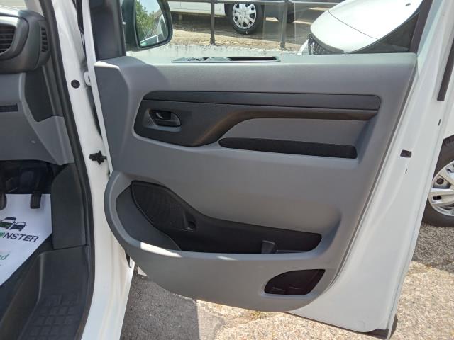 2020 Vauxhall Vivaro 2900 1.5D 100Ps Dynamic H1 Van (DS70WVY) Image 25