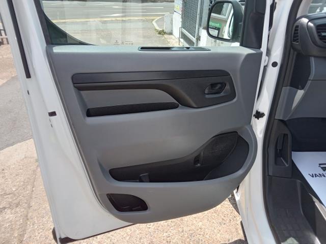 2020 Vauxhall Vivaro 2900 1.5D 100Ps Dynamic H1 Van (DS70WVY) Image 20