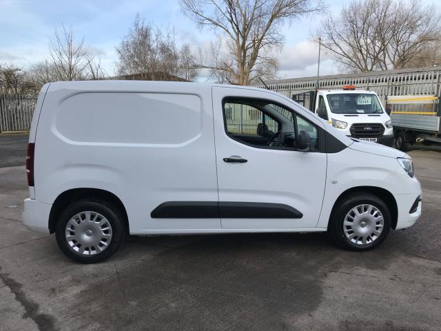 2021 Vauxhall Combo Cargo 2300 L1 H1 SPORTIVE 100PS EURO 6  (DS70WWB) Image 6