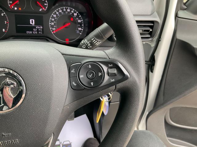 2020 Vauxhall Combo Cargo 2300 1.5 Turbo D 100Ps H1 Sportive Van (DS70WYL) Image 25