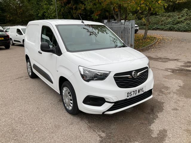 2020 Vauxhall Combo Cargo 2300 1.5 Turbo D 100Ps H1 Sportive Van (DS70WYL) Image 2
