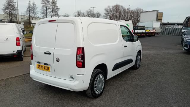 2021 Vauxhall Combo Cargo 2300 1.5 Turbo D 100Ps H1 Sportive Van (DS70XCD) Image 9