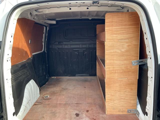 2021 Vauxhall Combo Cargo 2300 1.5 Turbo D 100Ps H1 Sportive Van (DS70XDB) Image 15