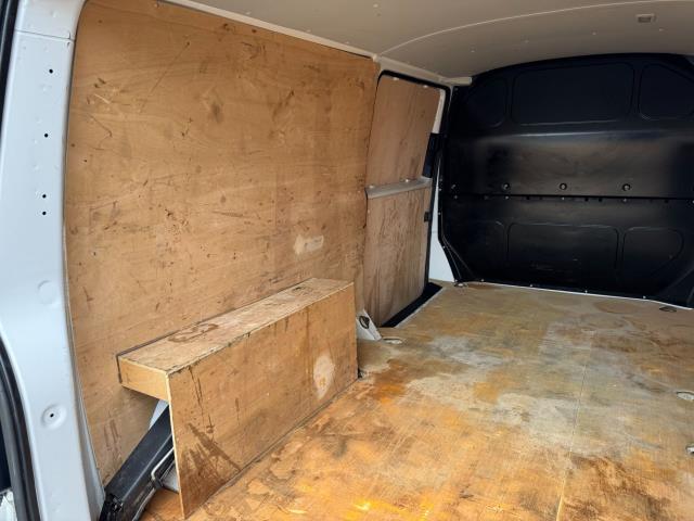 2023 Volkswagen Transporter 2.0 TDI 150 Startline Van LWB  (DS73BZH) Image 53