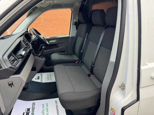 2023 Volkswagen Transporter 2.0 TDI 150 Startline Van LWB  (DS73BZH) Image 40