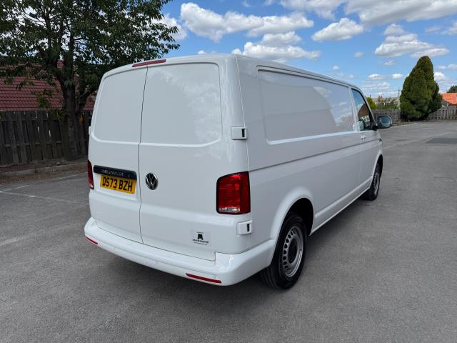 2023 Volkswagen Transporter 2.0 TDI 150 Startline Van LWB  (DS73BZH) Image 9