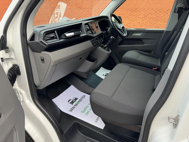 2023 Volkswagen Transporter 2.0 TDI 150 Startline Van LWB  (DS73BZH) Image 37