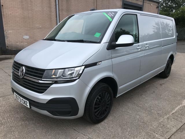 2023 Volkswagen Transporter T32 LWB 2.0TDI 150PS STARTLINE AIR CON EURO 6 (DS73CNZ) Image 3