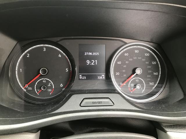 2023 Volkswagen Transporter T32 LWB 2.0TDI 150PS STARTLINE AIR CON EURO 6 (DS73CNZ) Image 20