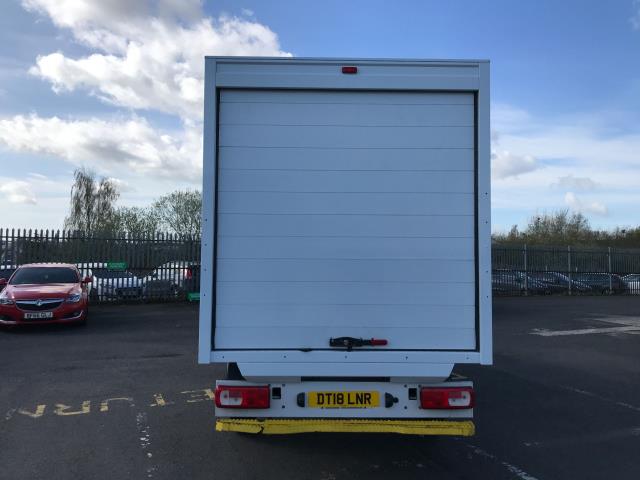 2018 Volkswagen Crafter CR35 2.0TDI 13FT LUTON 140PS STARTLINE EURO 6 (DT18LNR) Image 14
