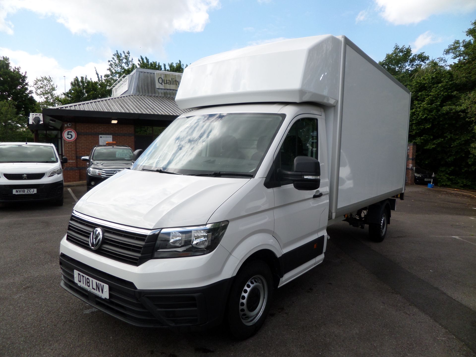 2018 Volkswagen Crafter 2.0 Tdi 140Ps Startline Luton Taillift Euro 6 (DT18LNV) Thumbnail 9
