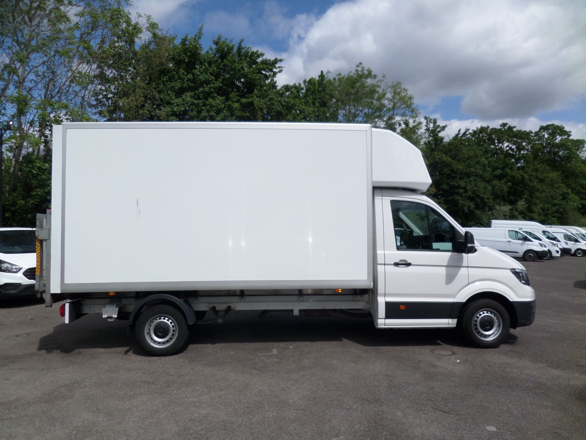 2018 Volkswagen Crafter 2.0 Tdi 140Ps Startline Luton Taillift Euro 6 (DT18LNV) Thumbnail 2