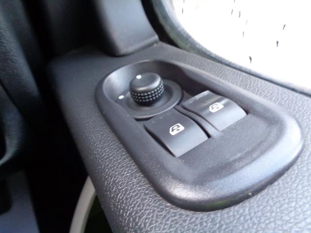 2019 Vauxhall Movano 2.3 Cdti H1 Tipper 130Ps (DU19KHY) Image 14