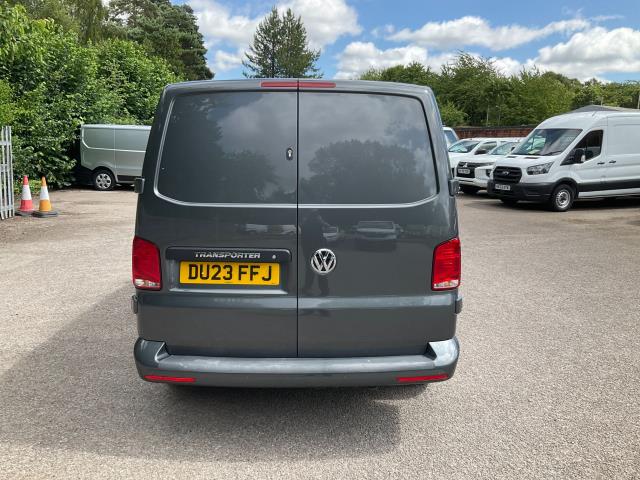 2023 Volkswagen Transporter 2.0 Tdi 150 Highline Van (DU23FFJ) Image 11