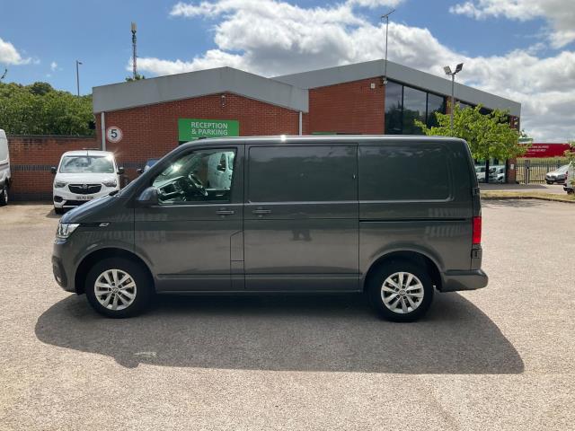 2023 Volkswagen Transporter 2.0 Tdi 150 Highline Van (DU23FFJ) Image 6