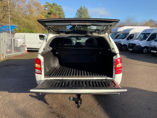 2018 Mitsubishi L200 Double Cab Di-D 178 Titan 4Wd (DU68WXR) Image 11