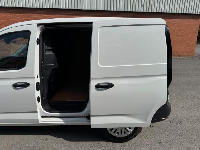 2022 Volkswagen Caddy 2.0 TDI 75Ps Commerce Van (DU72EYM) Image 48