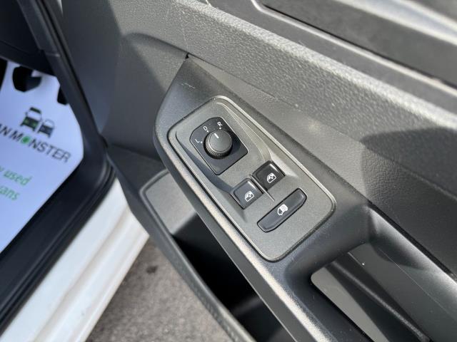 2022 Volkswagen Caddy 2.0 TDI 75Ps Commerce Van (DU72EYM) Image 19