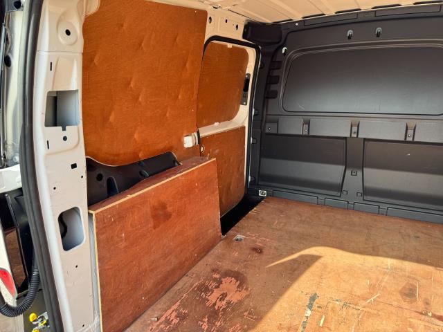 2022 Volkswagen Caddy 2.0 TDI 75Ps Commerce Van (DU72EYM) Image 52