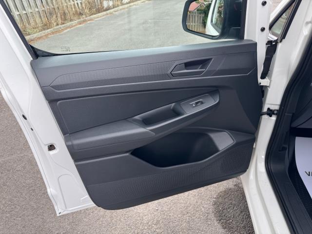 2022 Volkswagen Caddy 2.0 Tdi 75Ps Commerce Van (DU72EYX) Image 41