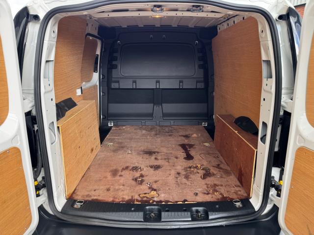 2022 Volkswagen Caddy 2.0 Tdi 75Ps Commerce Van (DU72EYX) Image 49