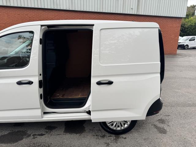 2022 Volkswagen Caddy 2.0 Tdi 75Ps Commerce Van (DU72EYX) Image 47