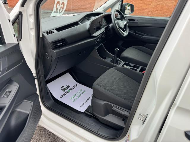 2022 Volkswagen Caddy 2.0 Tdi 75Ps Commerce Van (DU72EYX) Image 36