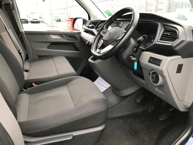 2023 Volkswagen Transporter T28 SWB 2.0TDI BMT 150PS STARTLINE BUSINESS EURO 6  (DU73FDN) Image 25