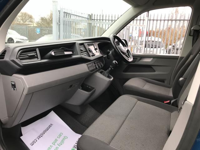 2023 Volkswagen Transporter T28 SWB 2.0TDI BMT 150PS STARTLINE BUSINESS EURO 6  (DU73FDN) Image 26